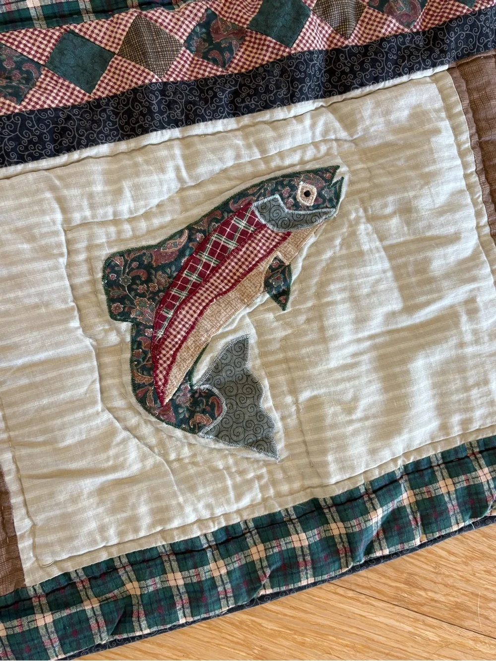 Patchwork Log Cabin Fisherman’s Wharf Applique Fish Forest Vintage Quilt 93”x84”